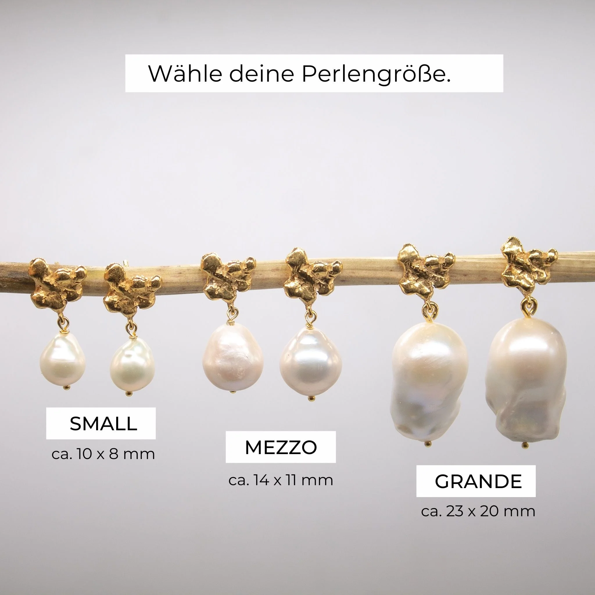 Brautschmuck FJELLSTRAND // Vergoldete Ohrstecker mit kleinen Barockperlen - Image 5