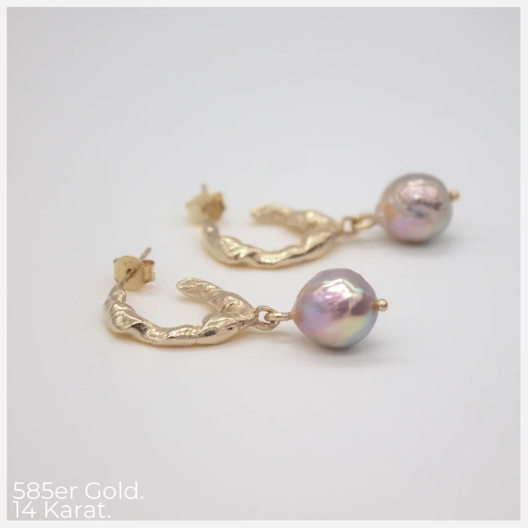 Brautschmuck MILBAKKEN 585er GOLD (14k) // Creolen mit Akoyaperle
