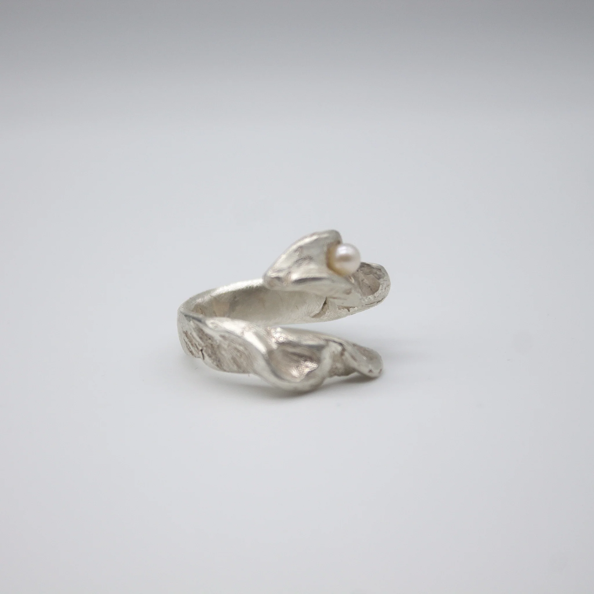 ELVDAL // Ring mit kleiner Süßwasserperle - Image 6