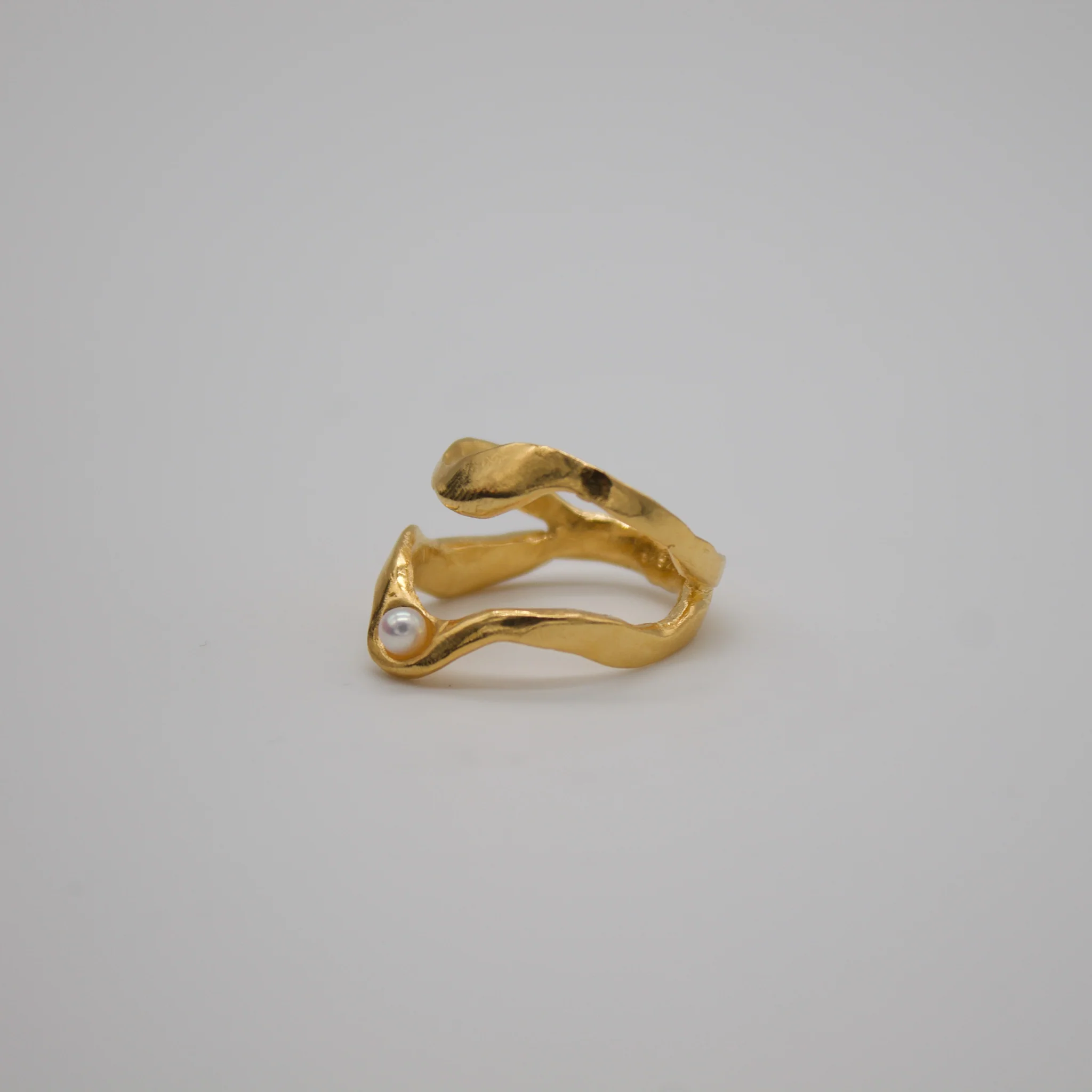 FRYA // Doppelring mit zarter Perle - Image 9