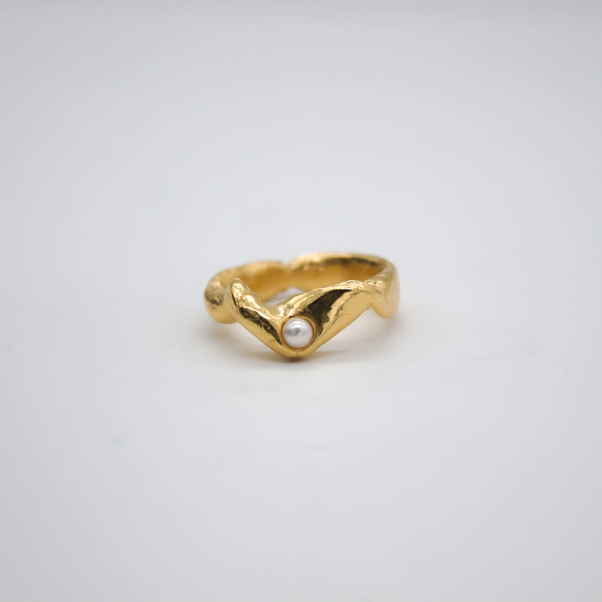 GJERDE // Ring mit kleiner Süßwasserperle - Image 6