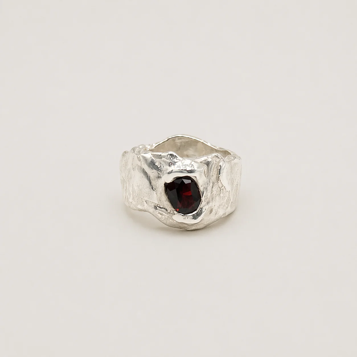 GJØVIK // Ring mit rotem Granatedelstein - Image 5