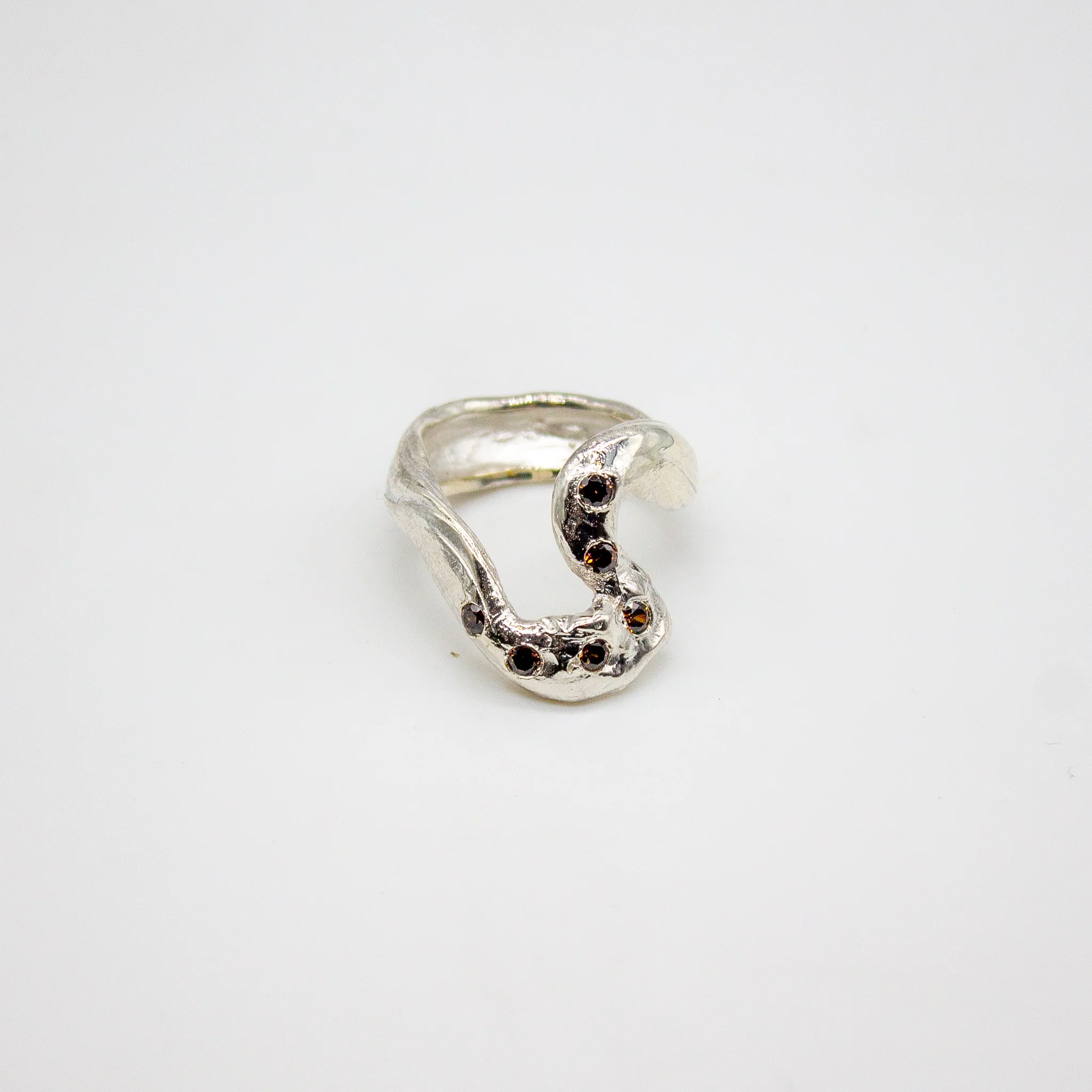 MÆLKEVEJ // Ring mit feinen Rauchquarzen